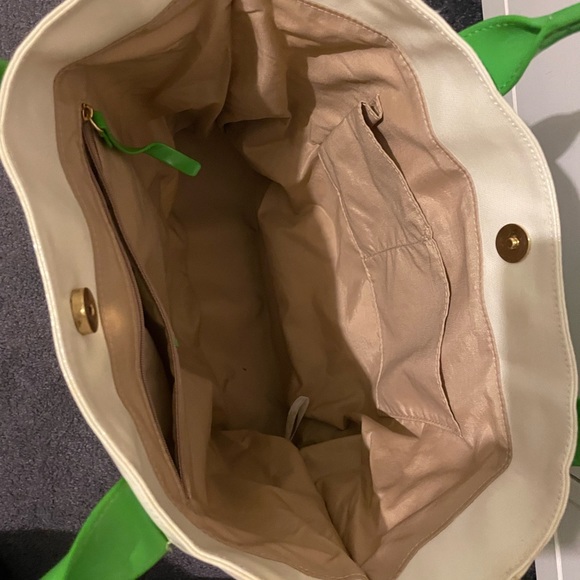 SOLD * SOLD Women’s Limited Edition Travel Tote Shiny Crème with Green Accents - Picture 8 of 16